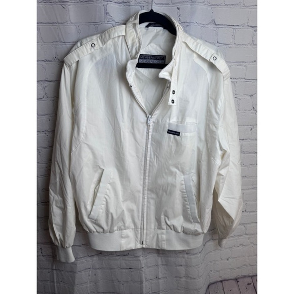 Members Only Jacket Full‎ Zip Lightweight Bomber Style Ivory Casual Size M